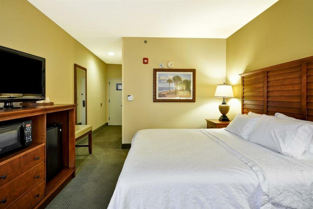 Hampton Inn Mount Pleasant Eksteriør billede