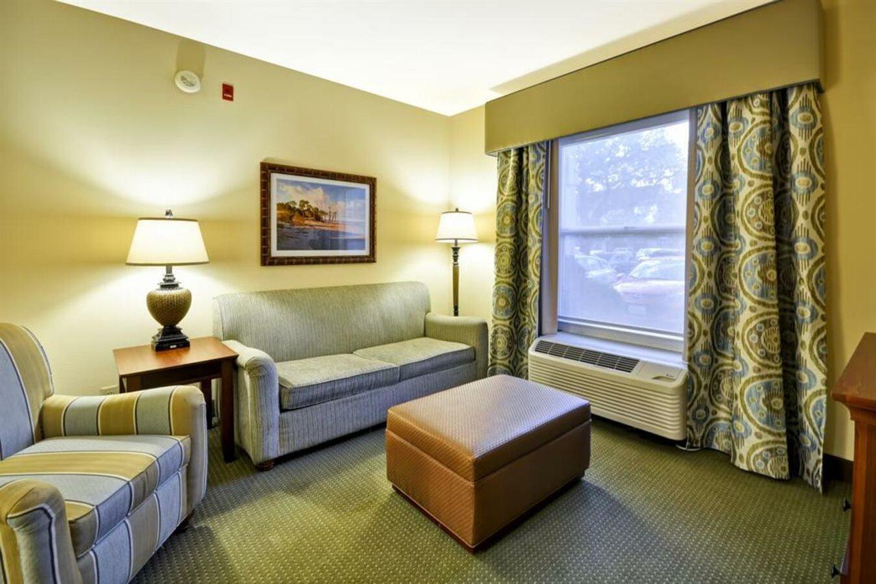 Hampton Inn Mount Pleasant Eksteriør billede