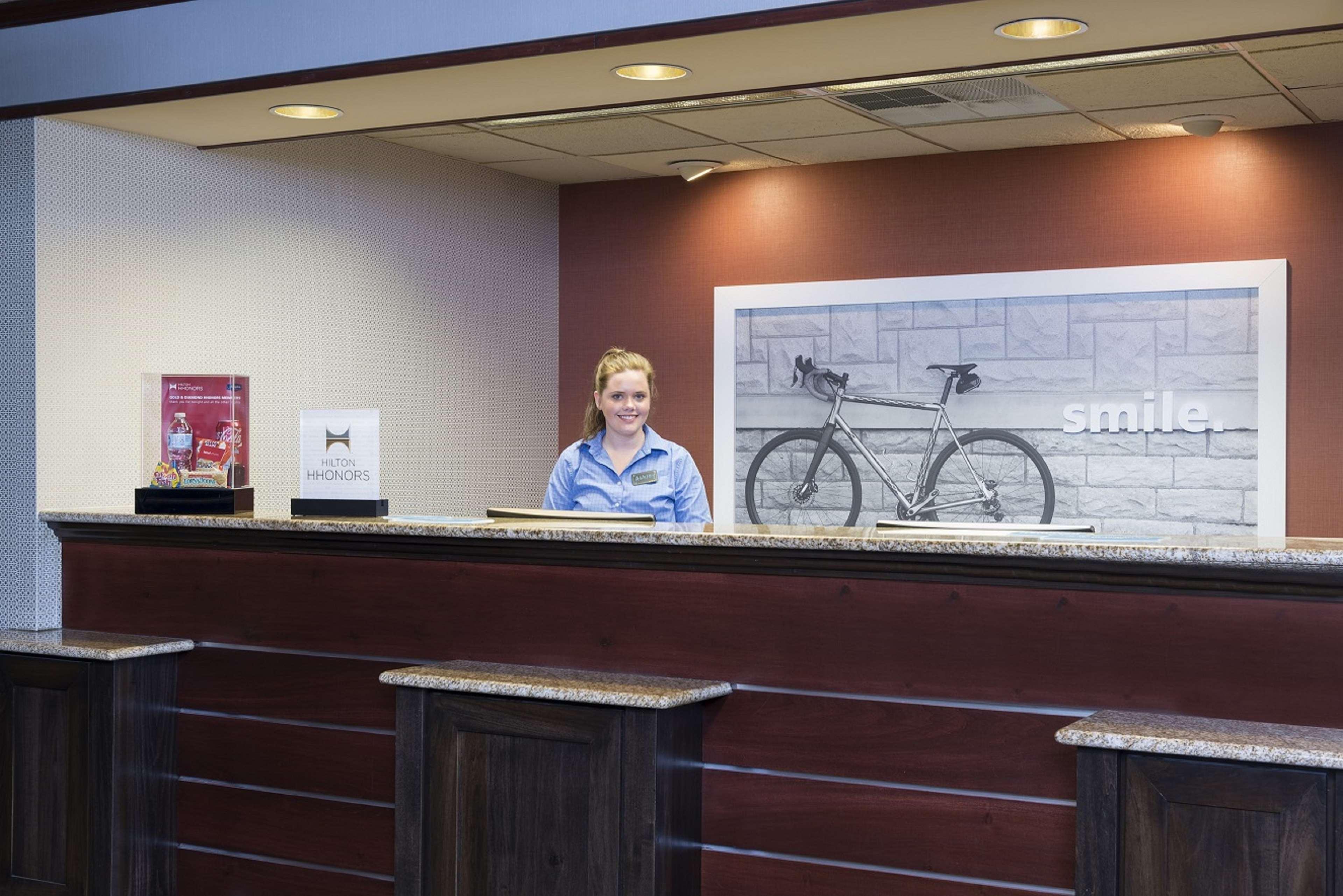 Hampton Inn Mount Pleasant Eksteriør billede