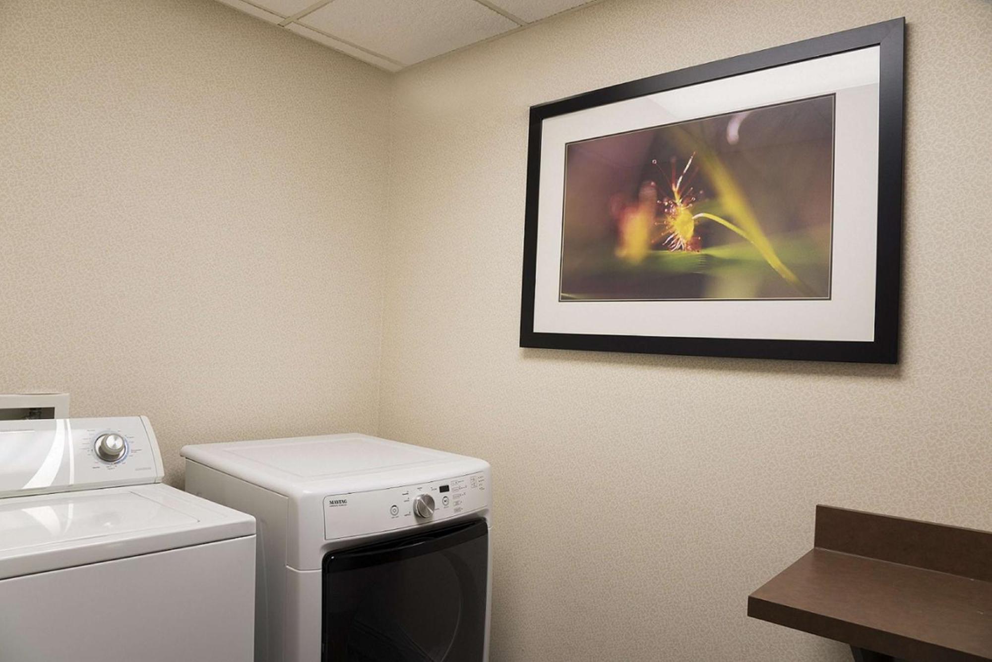 Hampton Inn Mount Pleasant Eksteriør billede