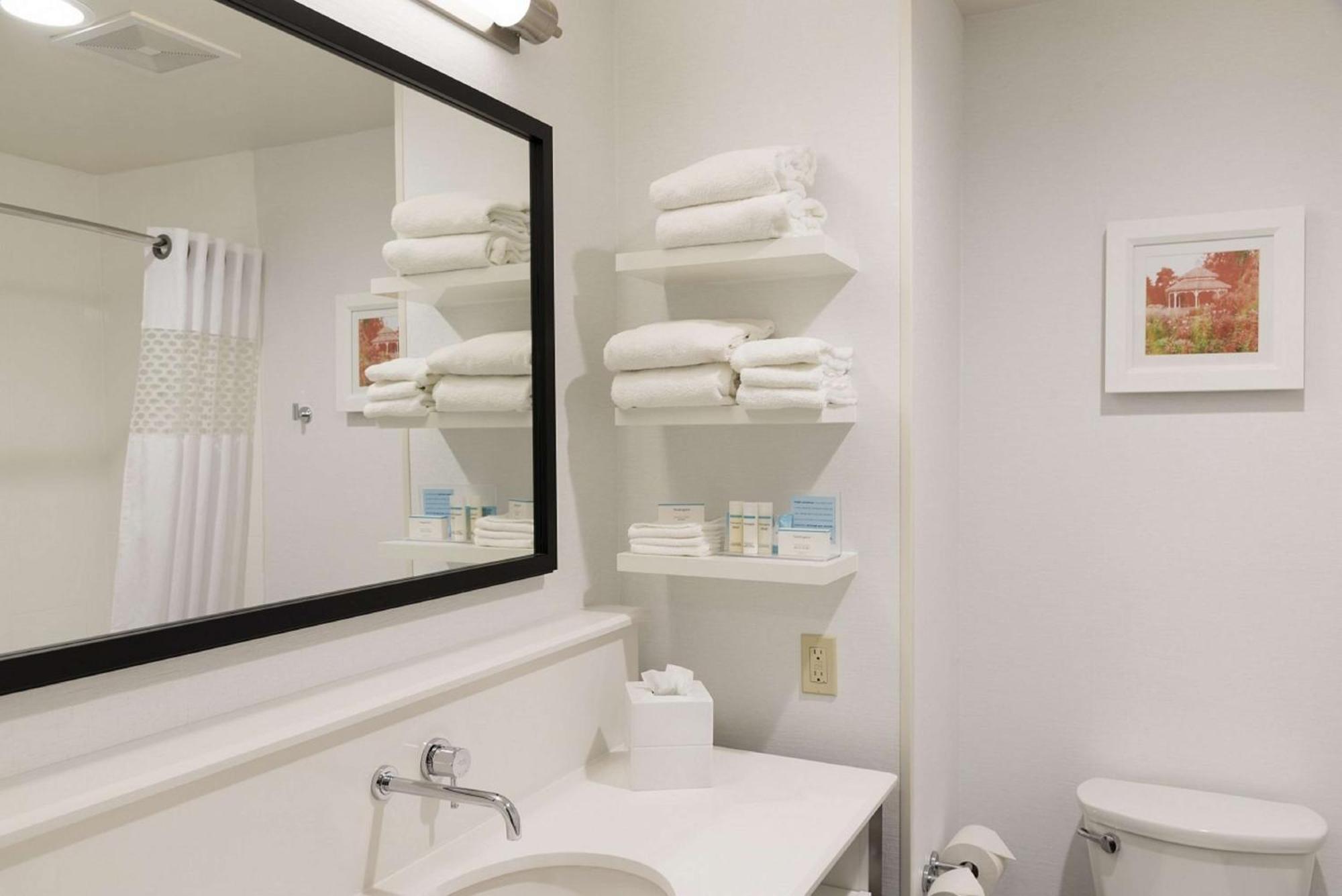 Hampton Inn Mount Pleasant Eksteriør billede