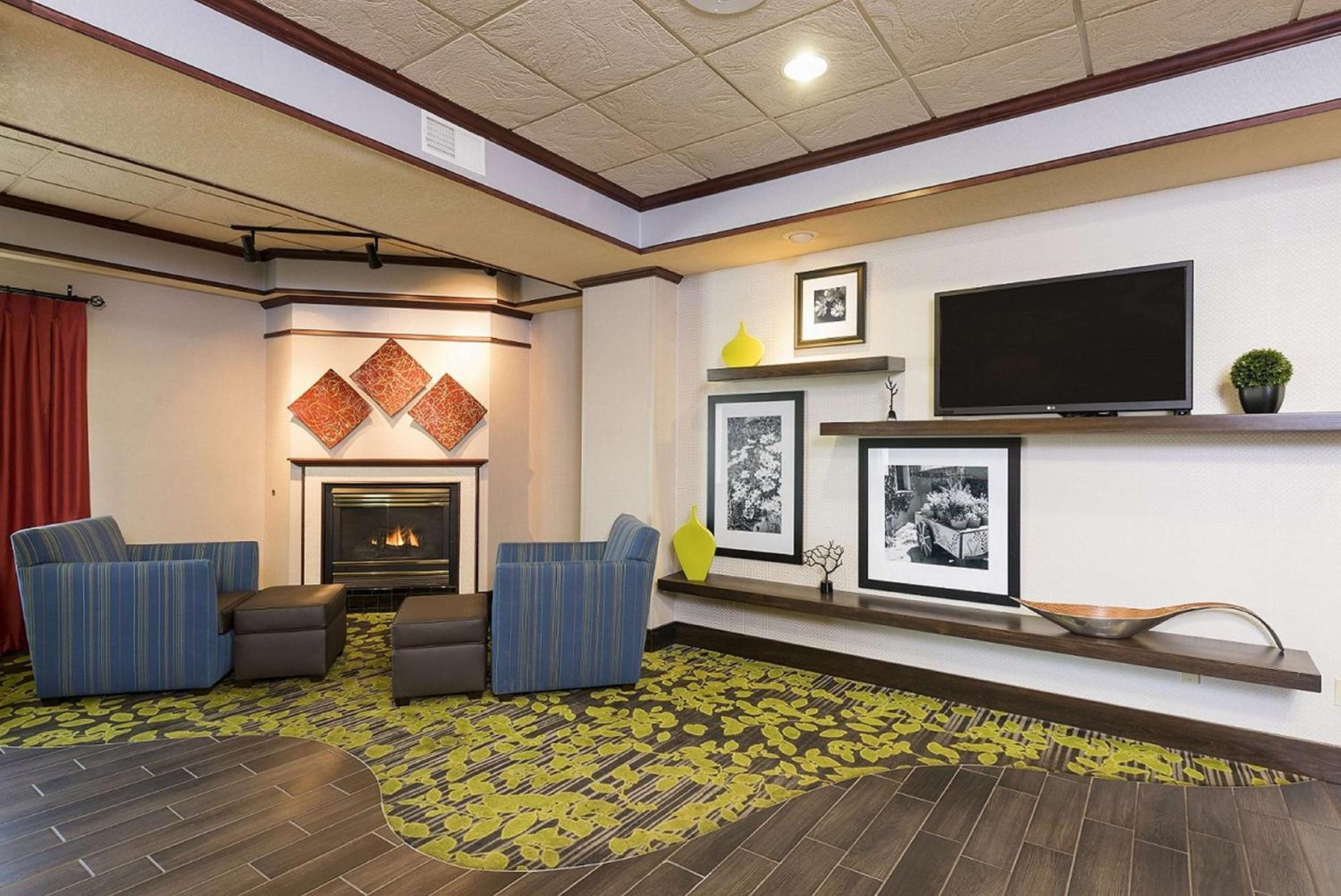 Hampton Inn Mount Pleasant Eksteriør billede