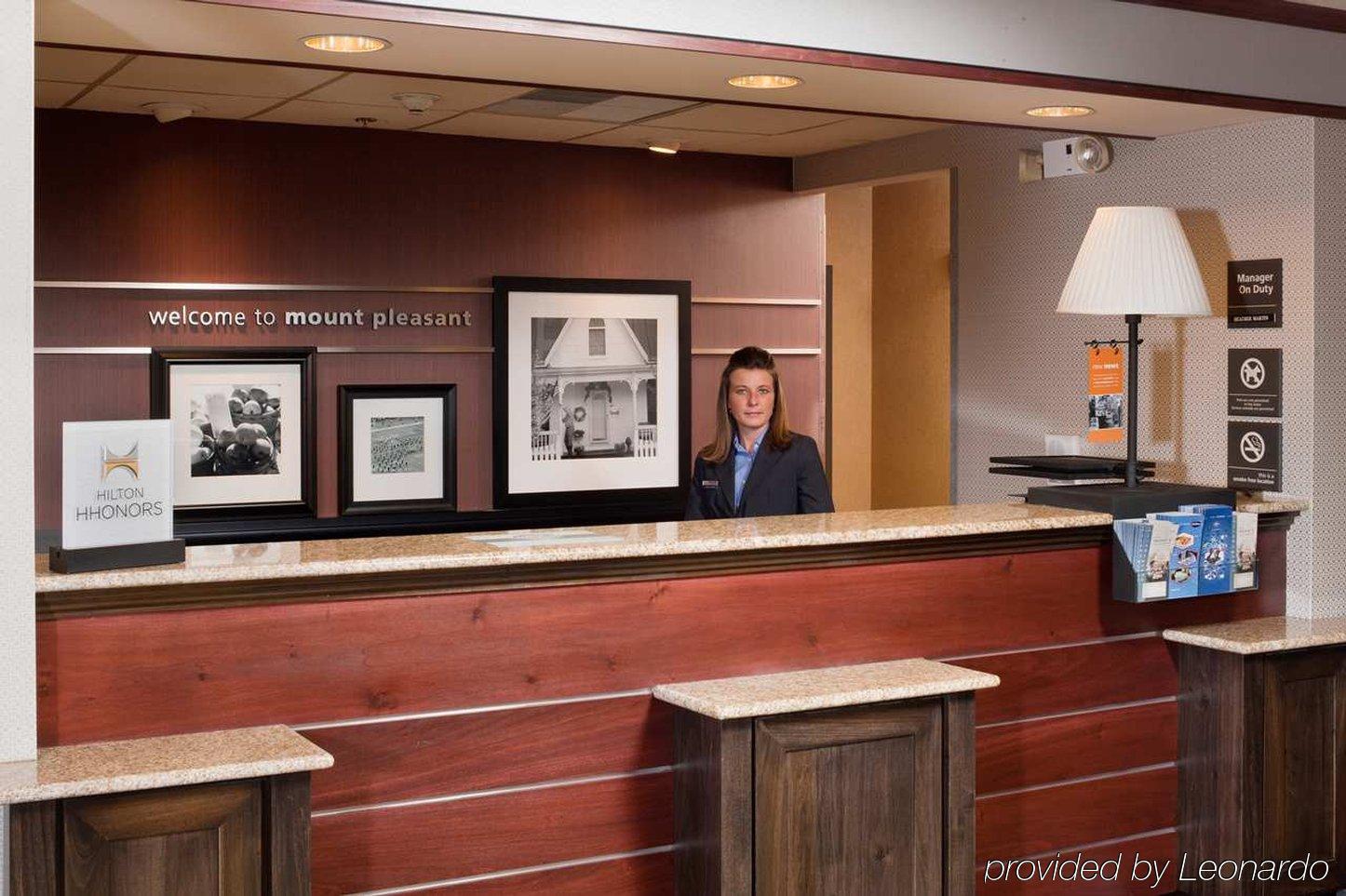 Hampton Inn Mount Pleasant Eksteriør billede