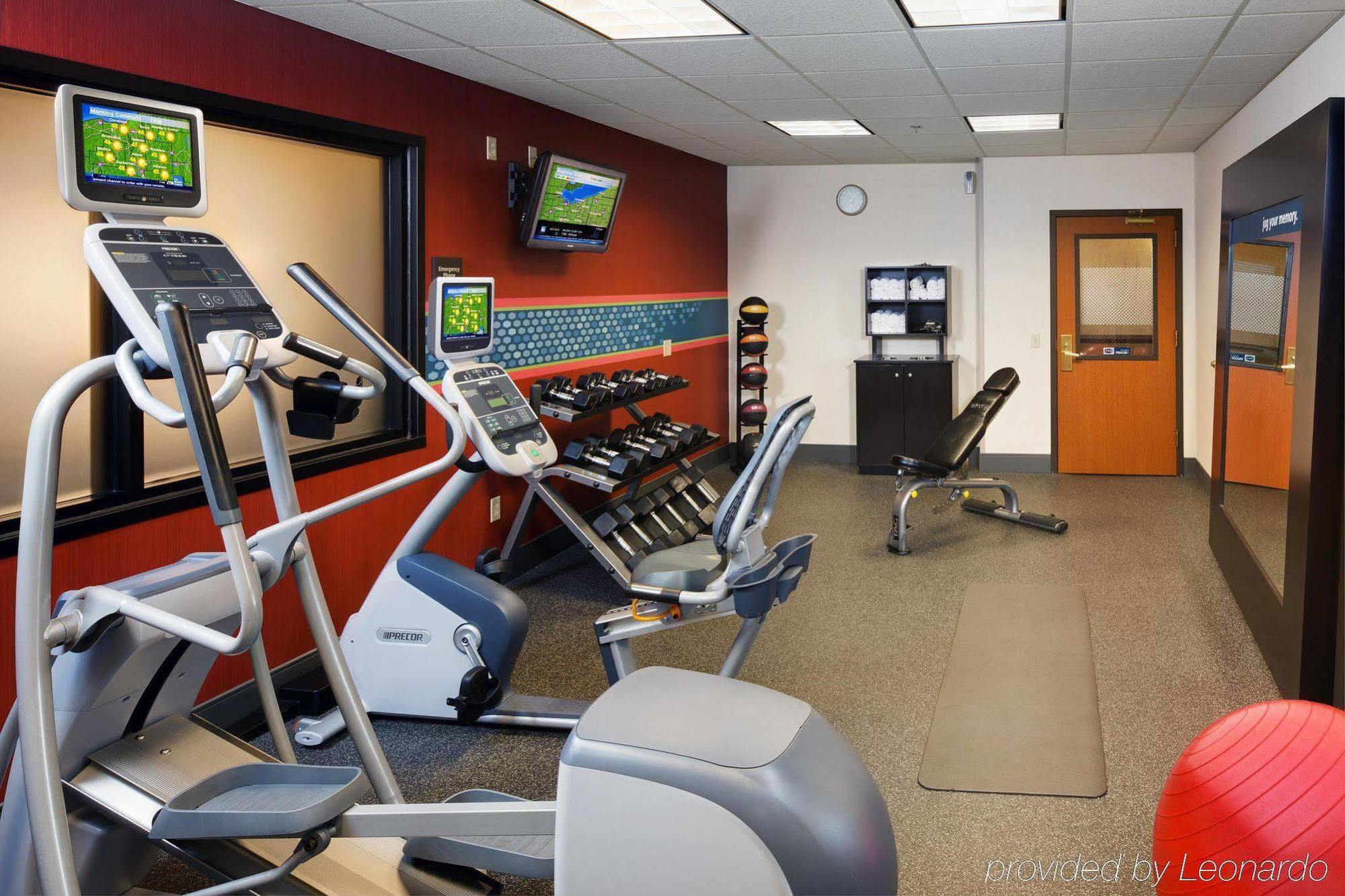Hampton Inn Mount Pleasant Eksteriør billede