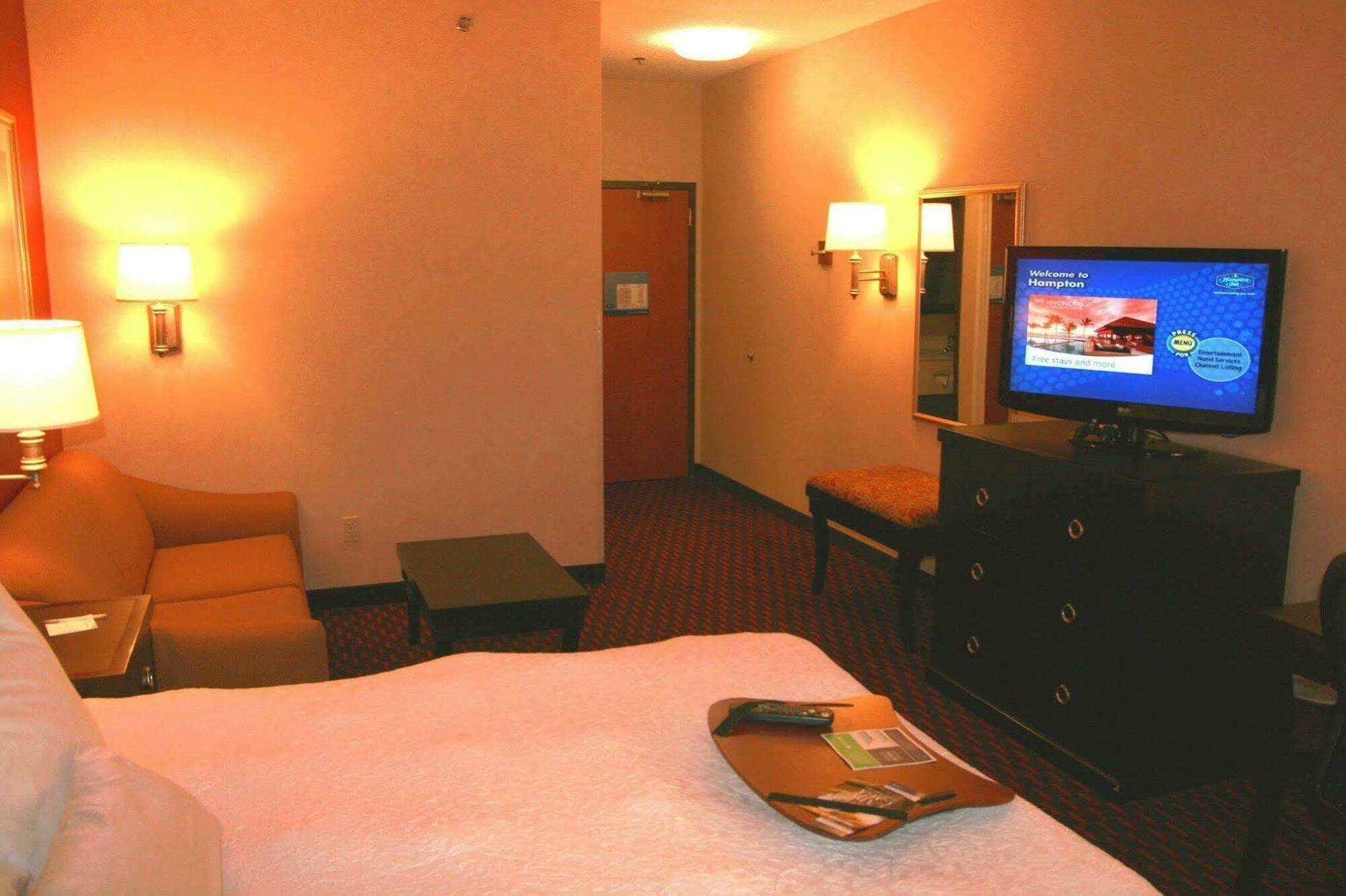 Hampton Inn Mount Pleasant Eksteriør billede